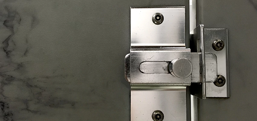 Fix A Room Door Lock in Fort Irwin, CA